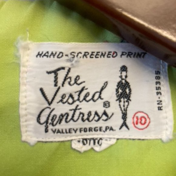 Awesome Vested Gentress Ostrich Dress - Picture 6 of 9